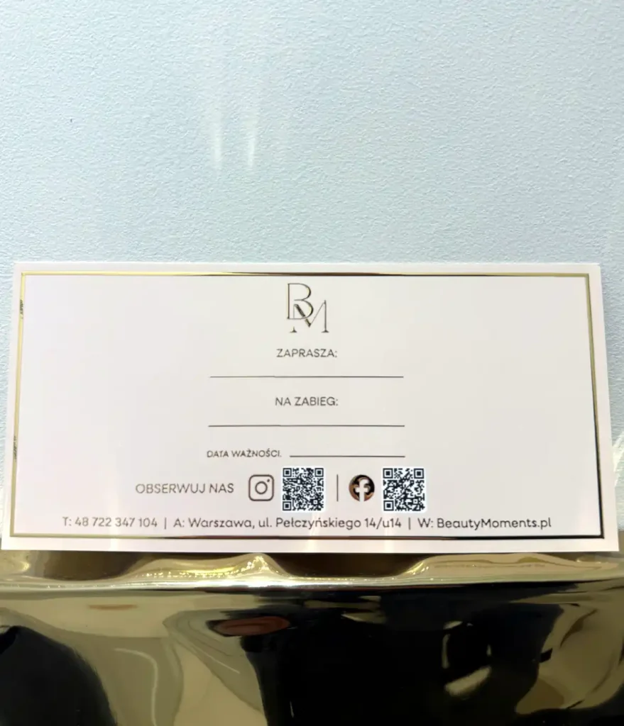 Pomysły na prezent na Mikołajki – podaruj relaks i piękno 1 Voucher Beauty Moments