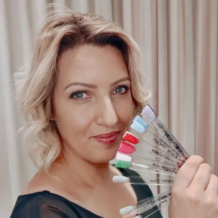 Magda - Stylistka Paznokci & Specjalistka Ds. Podologii, Salon Fryzjerski i Kosmetyczny Beauty Moments